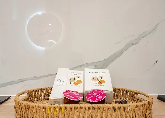 Elegant 2p Rue Meynadier Proche Du Palais Et Des Plages 아파트 *